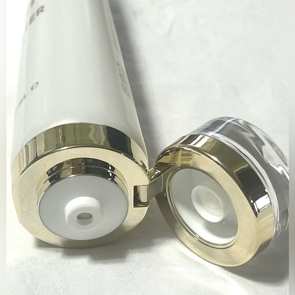 Finley Skin Softening Gentle Gel Cleanser Peptides & Rice Water 5 Fl Oz NEW - Picture 5 of 12